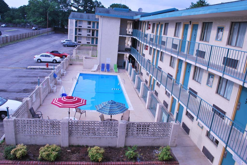 Bama Inn Huntsville Ngoại thất bức ảnh